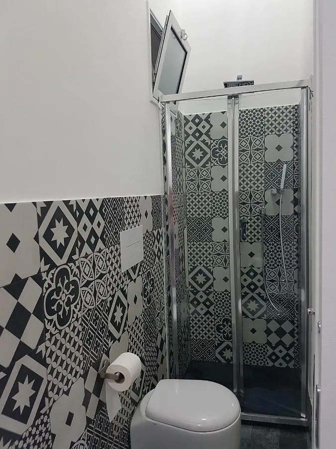 Bellini Alley Otel Katanya İtalya