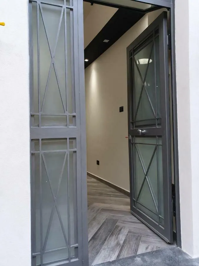 Bellini Alley Otel Katanya 0*,